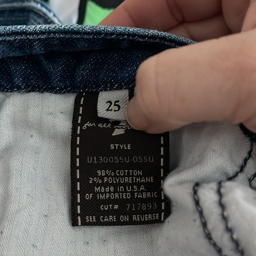7 for All Mankind - Picture 7 of 9